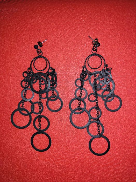 Продам оригинальные серьги