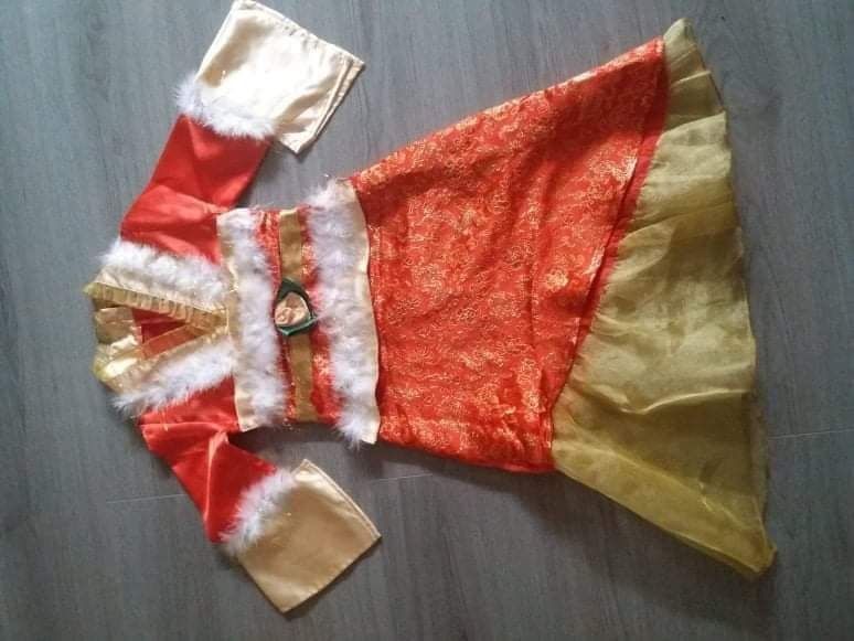 Rochita Mulan - marime 4 - 6 ani