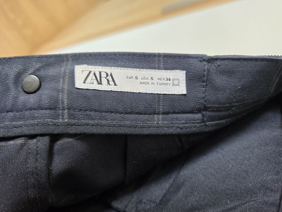 Кариран мъжки панталон Zara