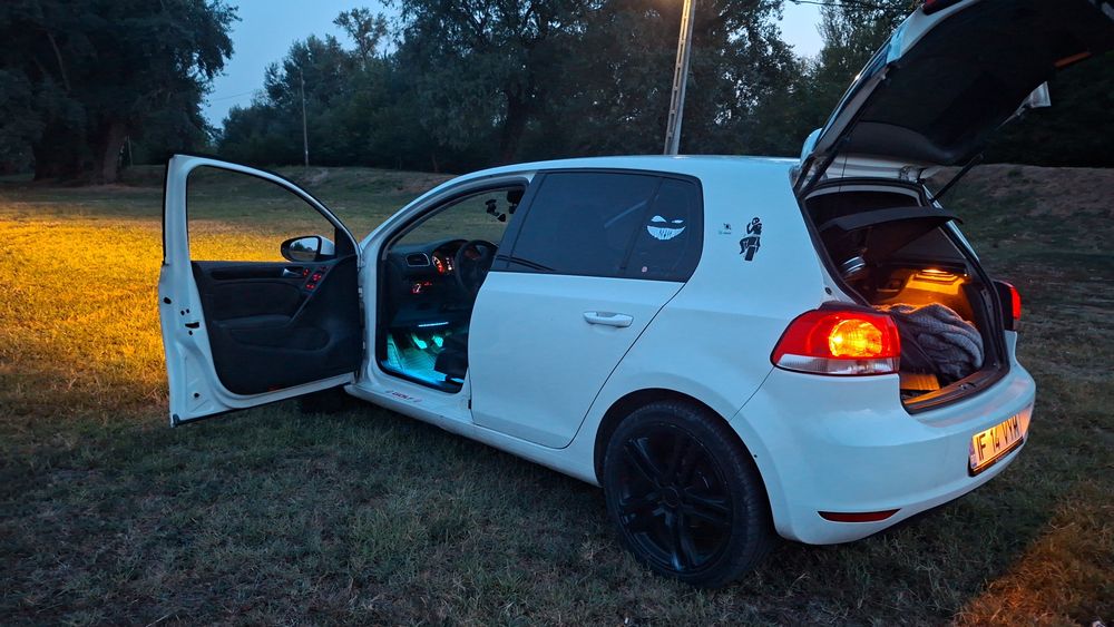 Golf 6 2012 1.6 benzina si gaz