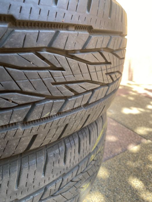 Set 4 anvelope 215 65 16 Continental M+S cauciucuri