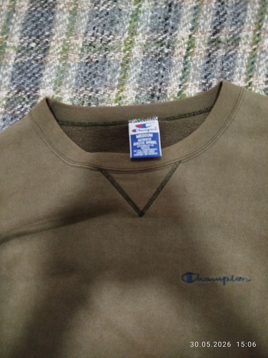 Продам кофту champion бу