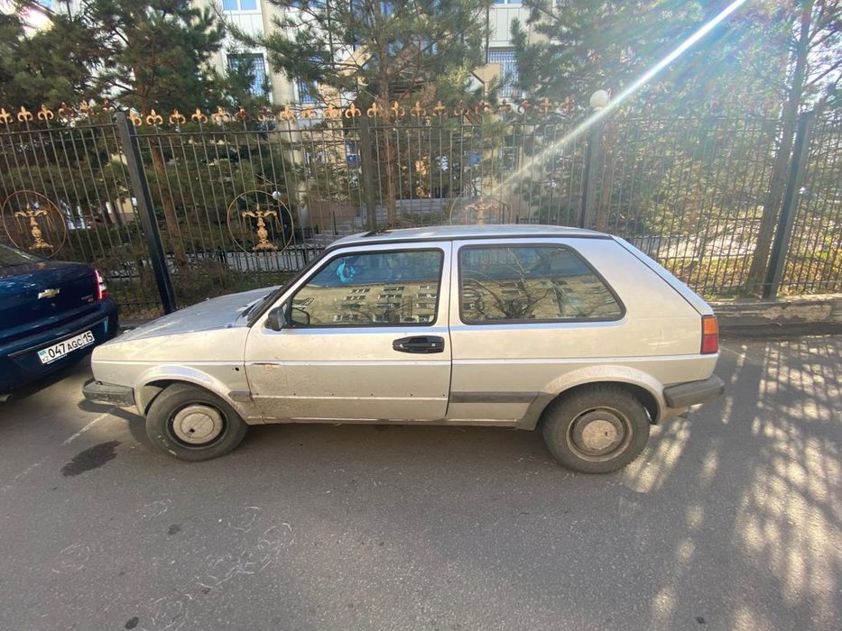 Продам  гольфа 2