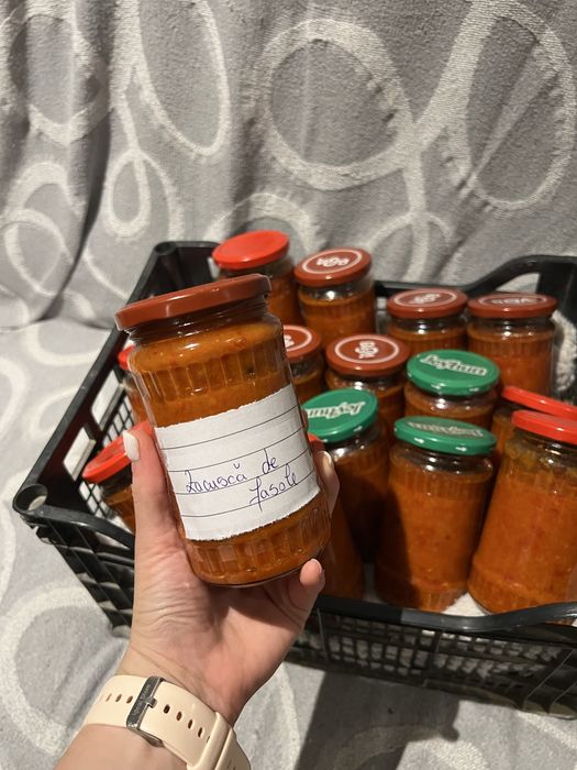 Zacuscă de casă cu fasole si ardei, facută la ceaun