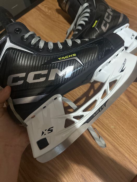 Професионални кънки за лед