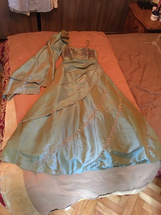 Rochie de gala - din SUA - cu tantele - de evenimente