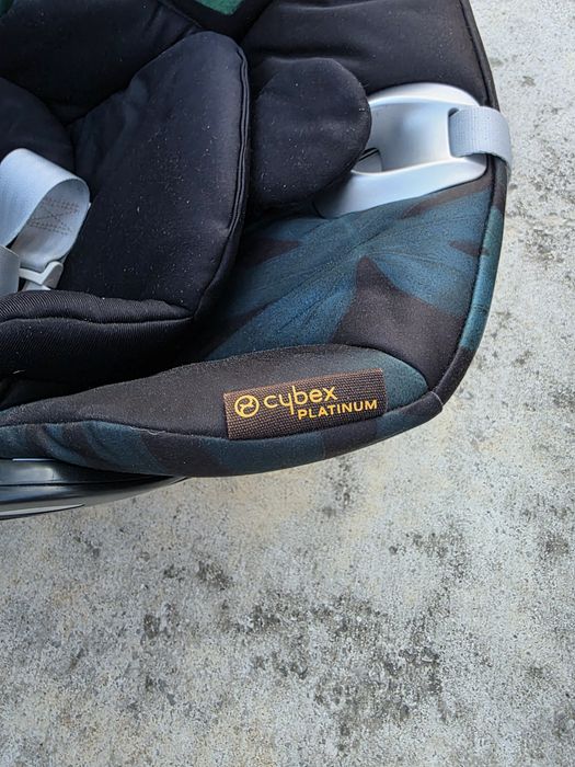 Кошница за кола на Cybex+ изофикс