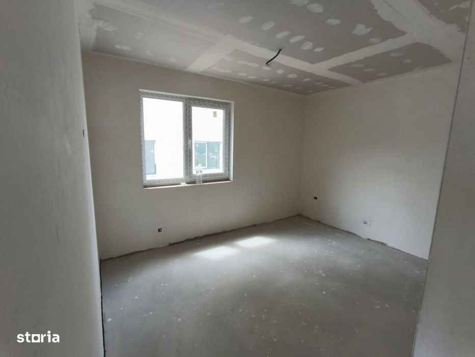 Casa Individuala, 120mp Utili, 440mp Teren, Dezmir