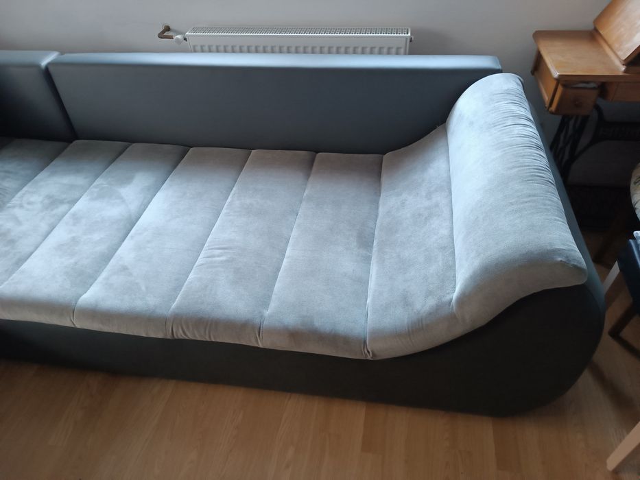 Colțar extensibil cu ladă de depozitare made in Germany