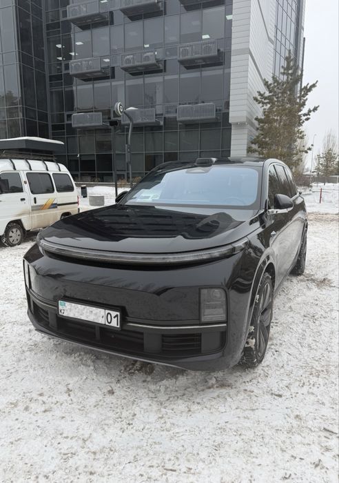 Аренда Li L9 Ultra с водителем / VIP - трансфер Астана