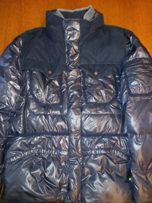 Geaca Hugo BOSS de fâș cu puf originală