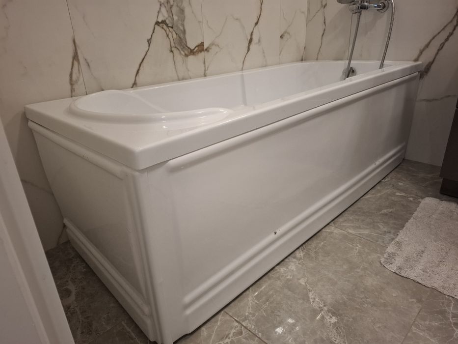 Vând cadă baie 170