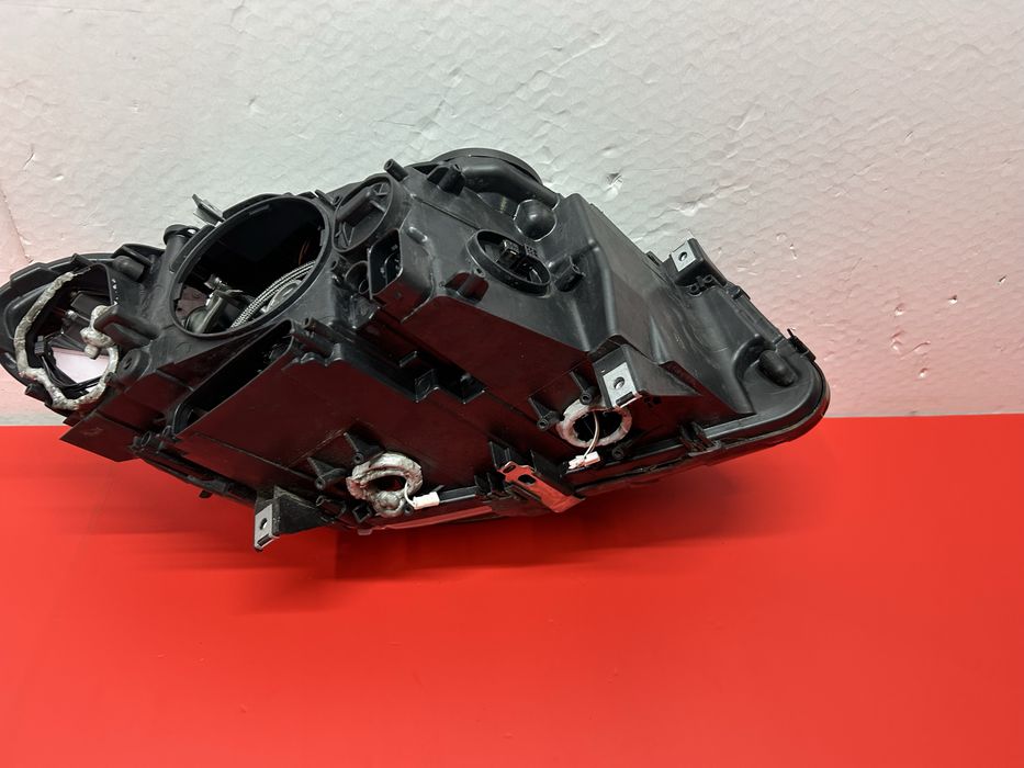 Far bmw F10 F11 bi xenon adaptiv 2010-2013 stanga