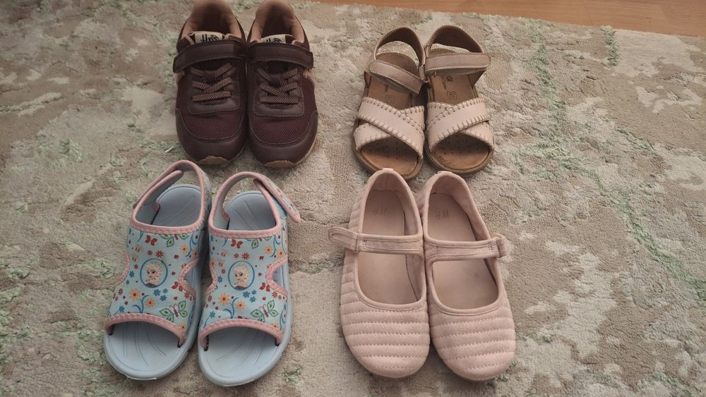 Lot încălțăminte fetițe primăvară-vara 28-29