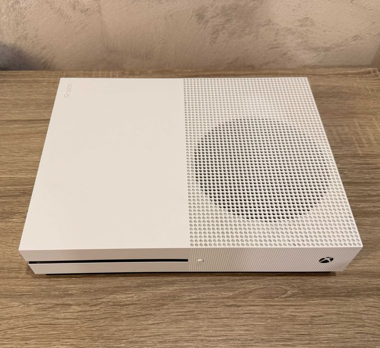Xbox One S 1TB – Alb