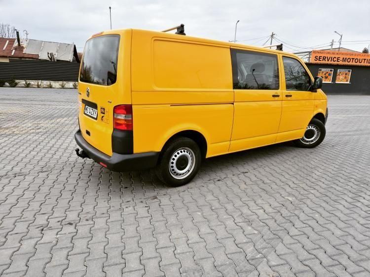Volkswagen Transporter T5 5 loc, 2006, 2.5 TDi 131 cp, VARIANTE