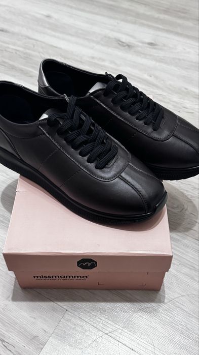 Кроссовки, нат кожа Турция