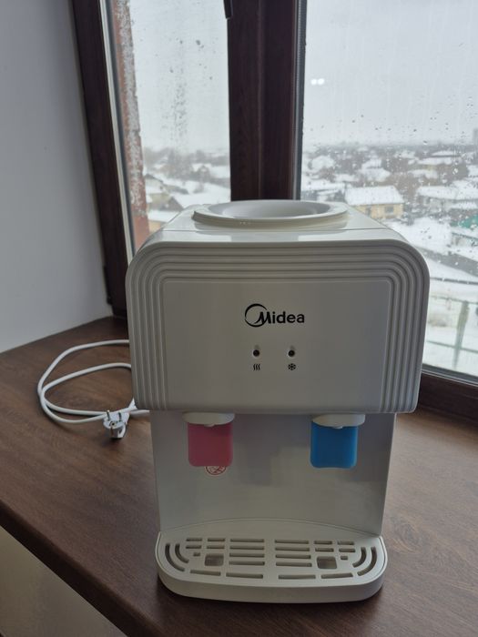 Продам кулер для воды