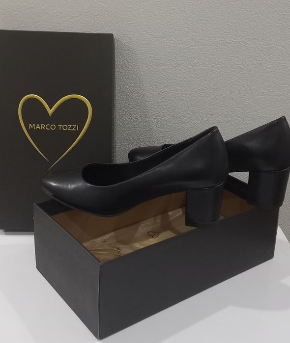 Женские туфли, 39 размер