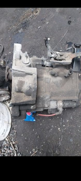 Коробка механическая гольф 5.