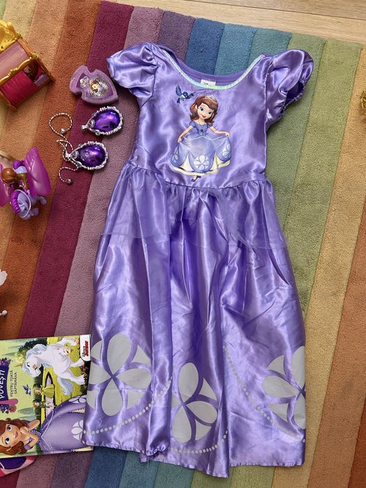 Sofia intai/ Sofia the first !