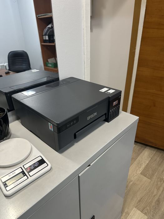 Epson l8050 продам принтер