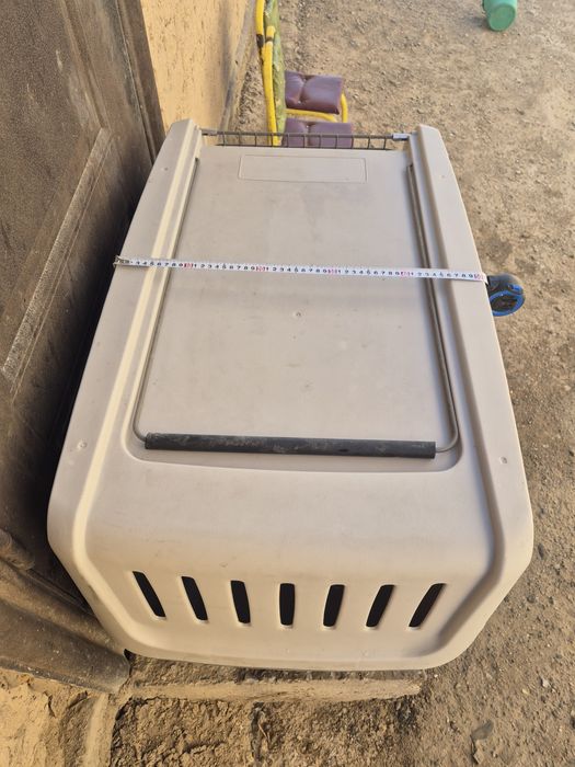 Переноска для крупных собак.