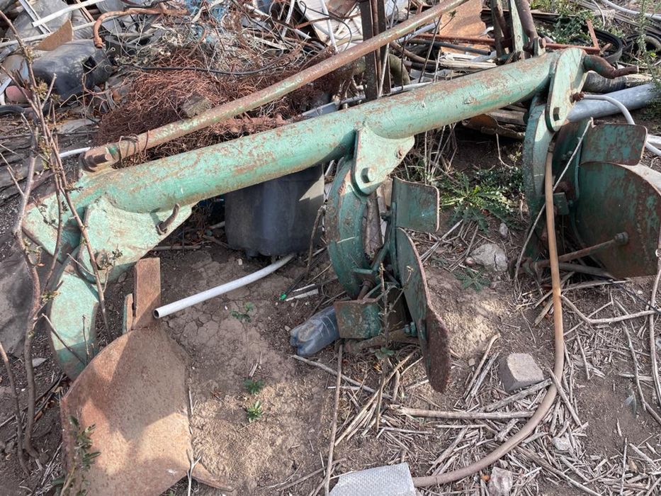 Vand plug pentru arat camp