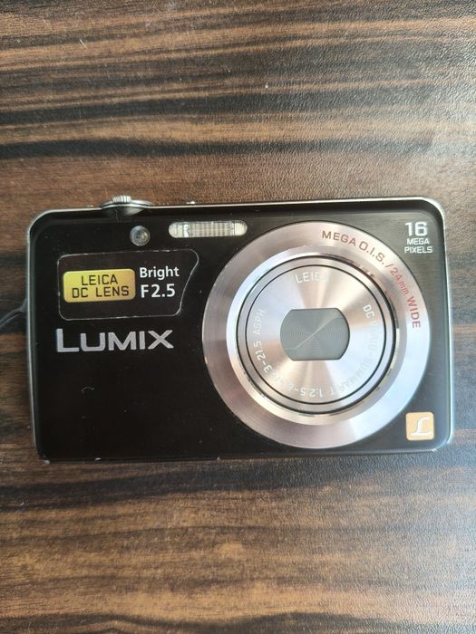 Дигитален фотоапарат Panasonic Lumix 16 MP