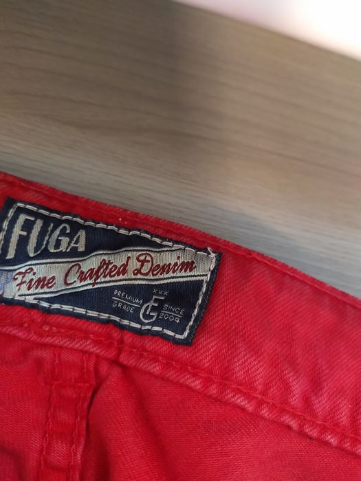 Джинсы новые,отразмера 34до 40