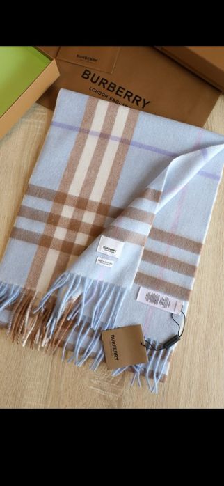 Fular bărbați Burberry model 2026, 100% cașmir, 4 modele