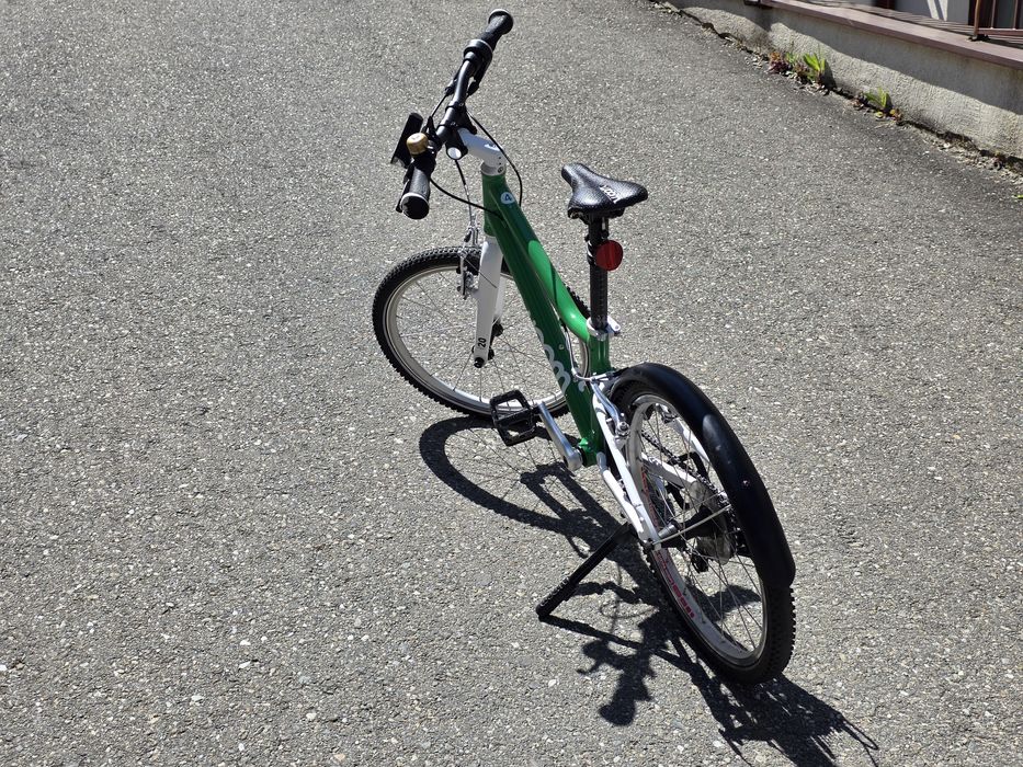 Vand bicicleta WOOM 4 (20") second-hand, verde