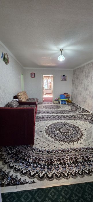 Продается 2х комнотноя квартира Гагарин 24 табака кирпичний дом