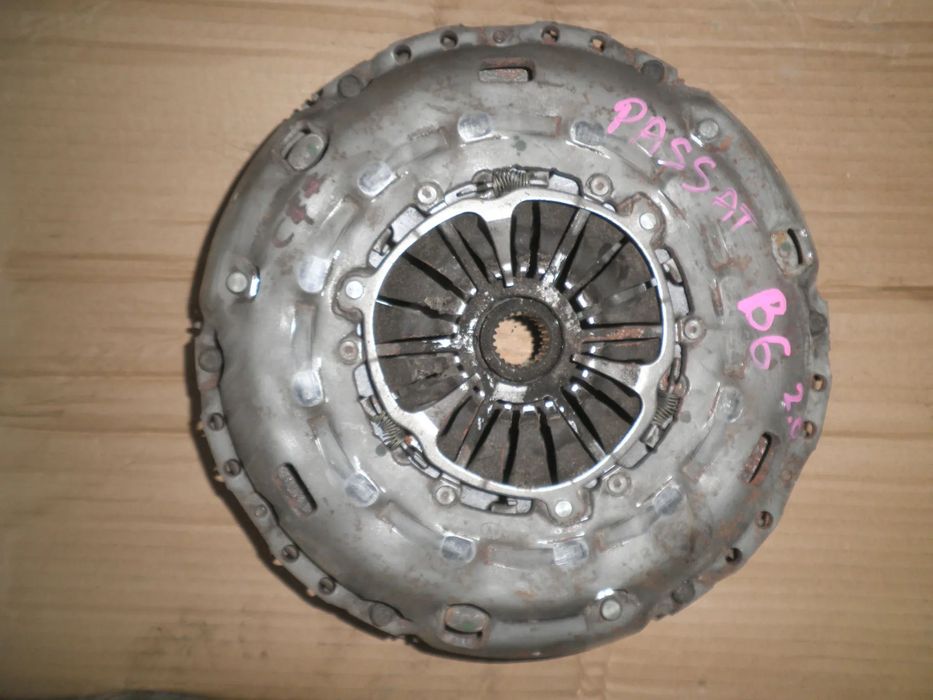 Kit ambreiaj complet , volanta masa dubla VW Passat B6 , CC, Skoda Octavia 2, 2.0 TDI 170CP 124035410