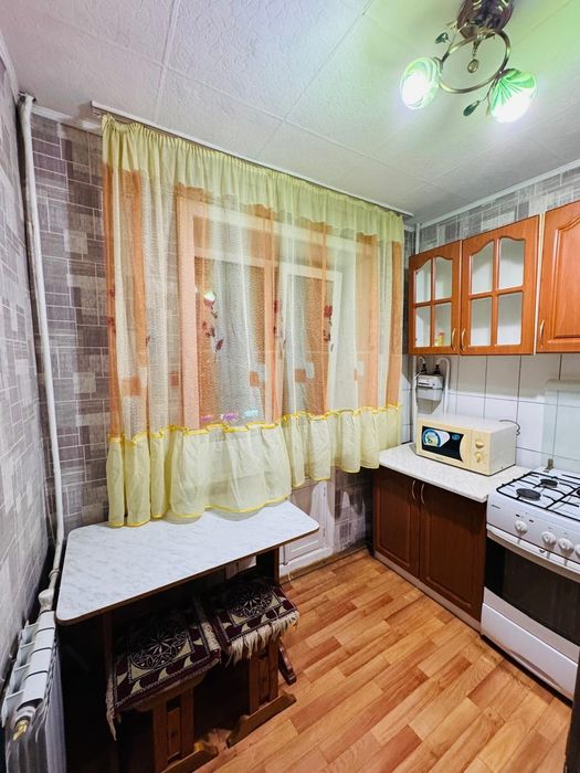 Продам 1 ком квартиру 3/5 центр