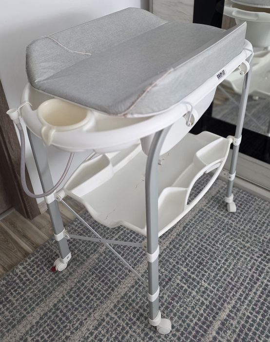 Masă de înfășat + cădiță bebeluși CAM 2-în-1, folosită, funcțională