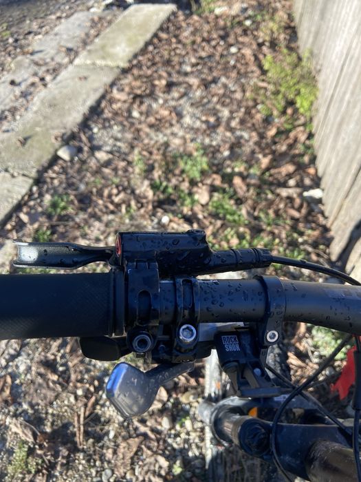 Bicicleta rockrider foarte buna! 1200 schimb cu kendama în stare buna