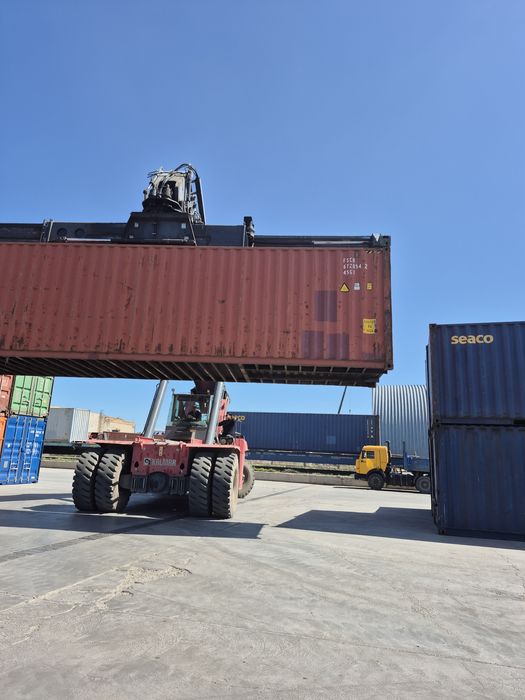 На продаже 40 тонные контейнера