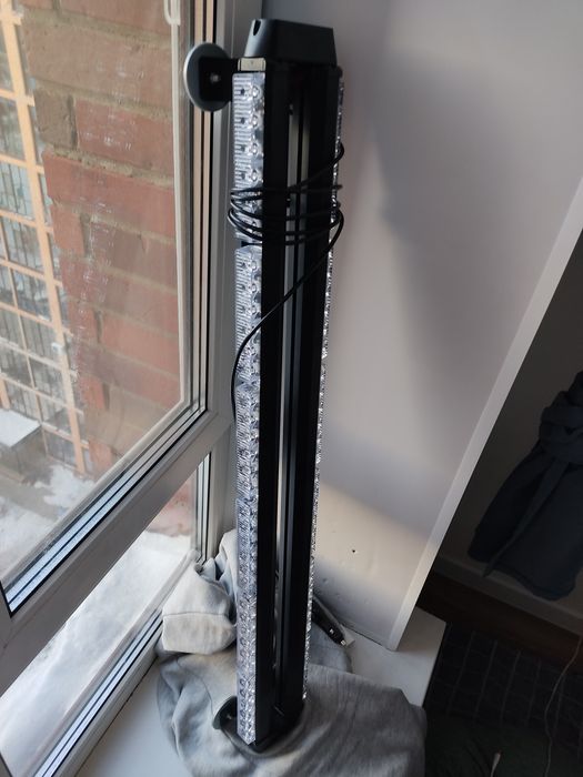 Строб люстра новый