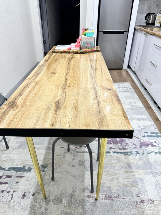 Стол кухонный  со стульями