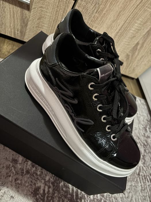 Обувки Karl Lagerfeld