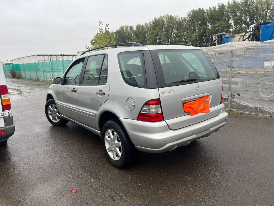 ML 270 CDI ръчка