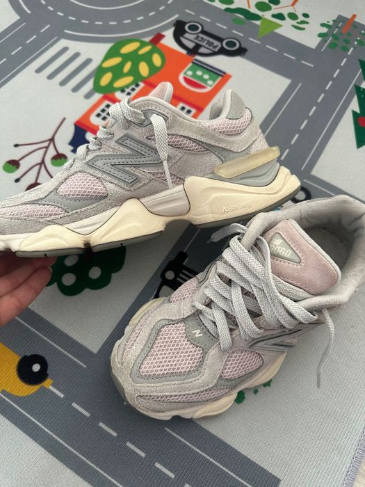 Маратонки new balance 9060