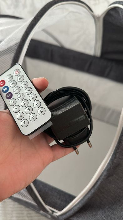 Детская кровать/манеж