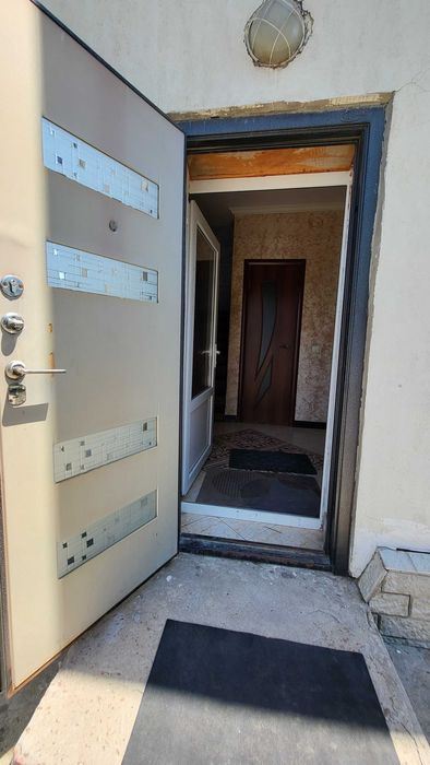 Продам дом 8 комнат