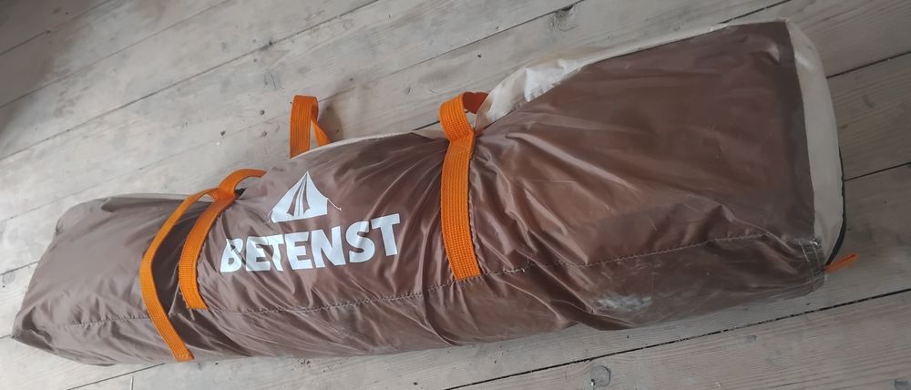 De vânzare cort camping BETENST de 3,4 persoane NOU nefolosit  Negociabil