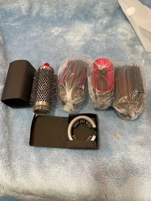 Dyson airwrap complete