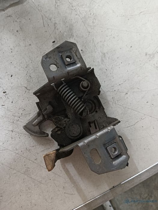 Incuietoare Capota Volvo V50 (Mw, 545) [ 2003 - 2012 ]