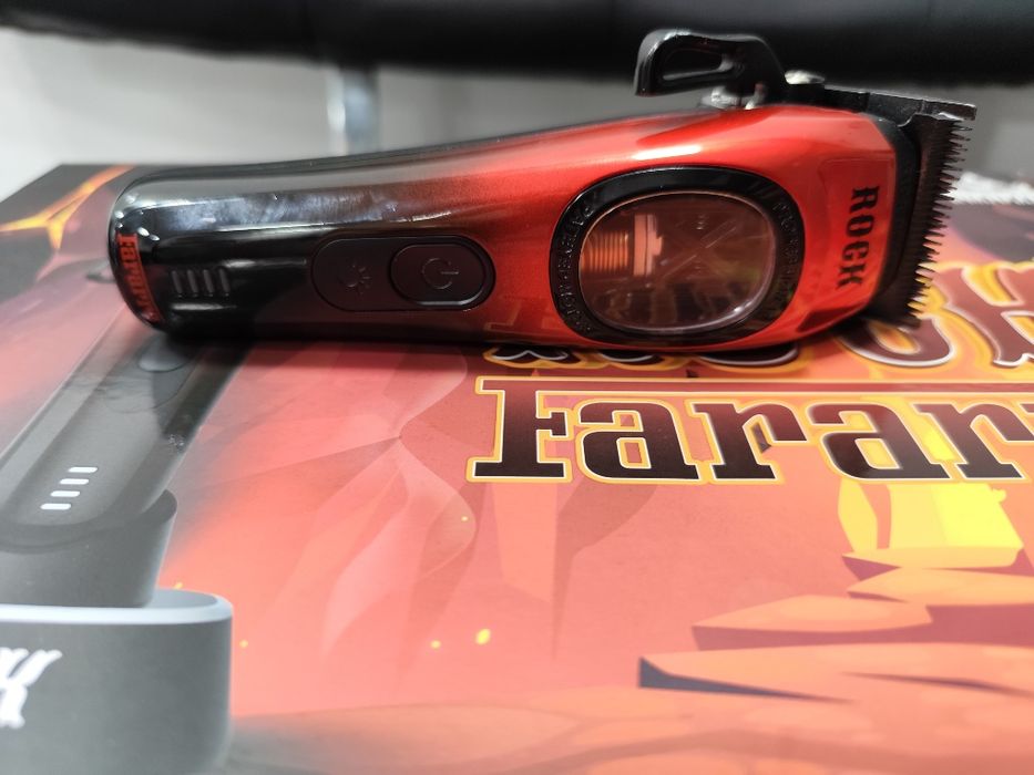 Mașină de tuns profesională Stylecraft Ferrari