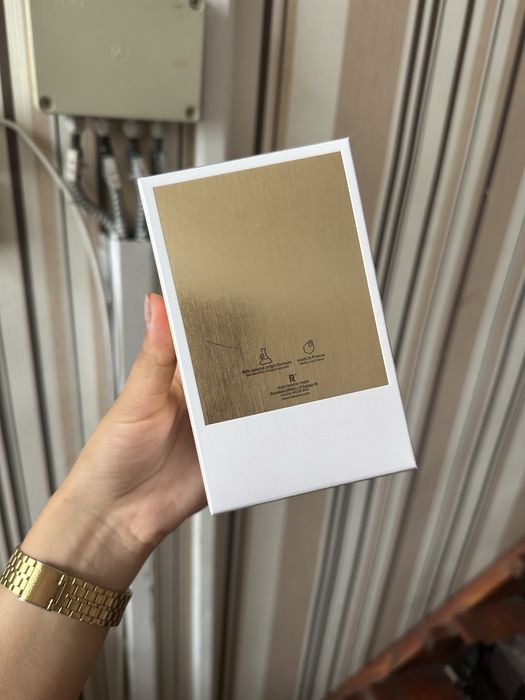 Million gold for her pure jasmin